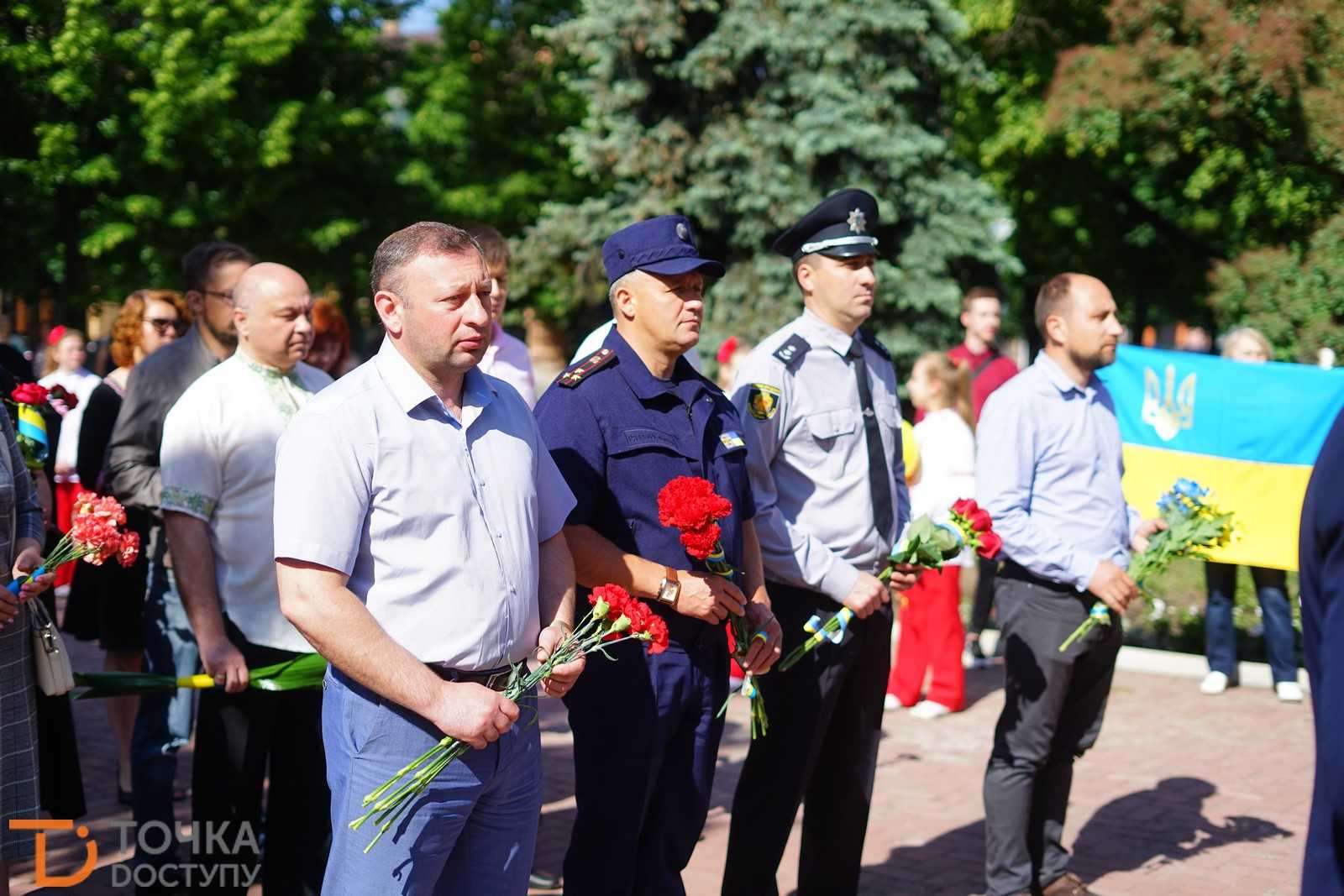 У Кропивницькому відзначили річницю перепоховання Тараса Шевченка (ФОТО) (фото 3)
