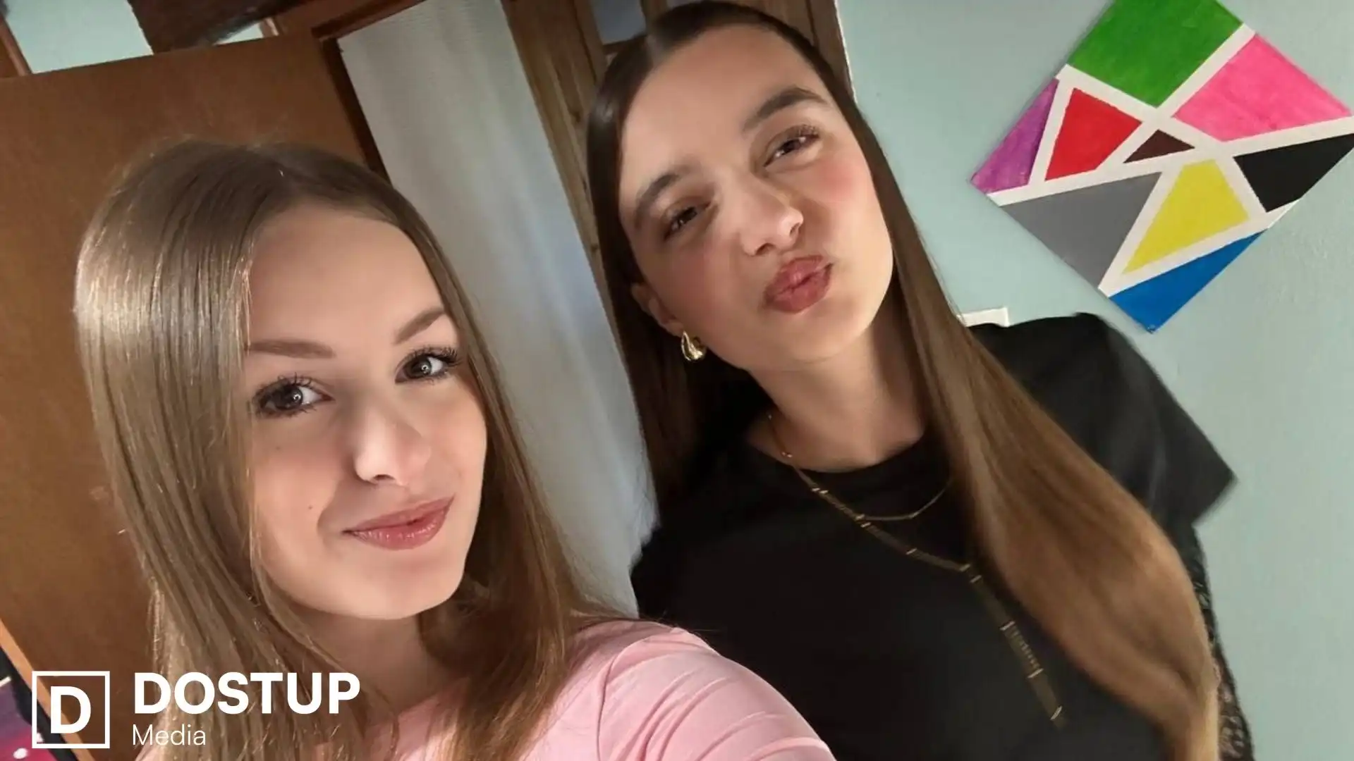 Ярослава жила у Léonie Roy (Леоні Руа), студентка першого курсу