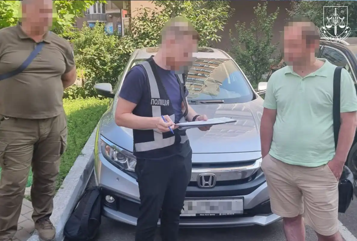 Викрили 27 чоловіків з фальшивими меддовідками: обшуки пройшли й на Кіровоградщині