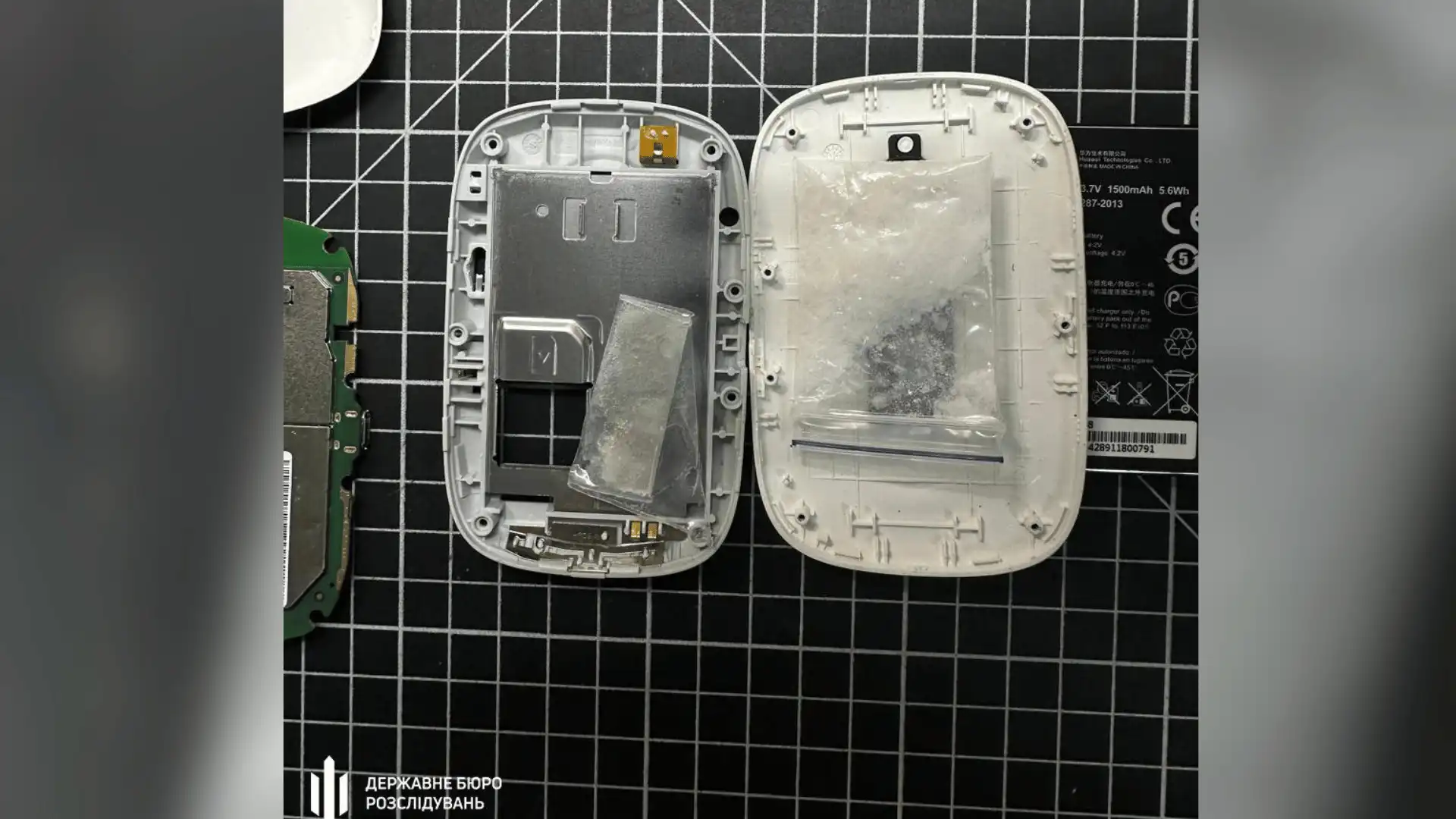 наркотики в модемах постачали у колонію в Кропивницькому