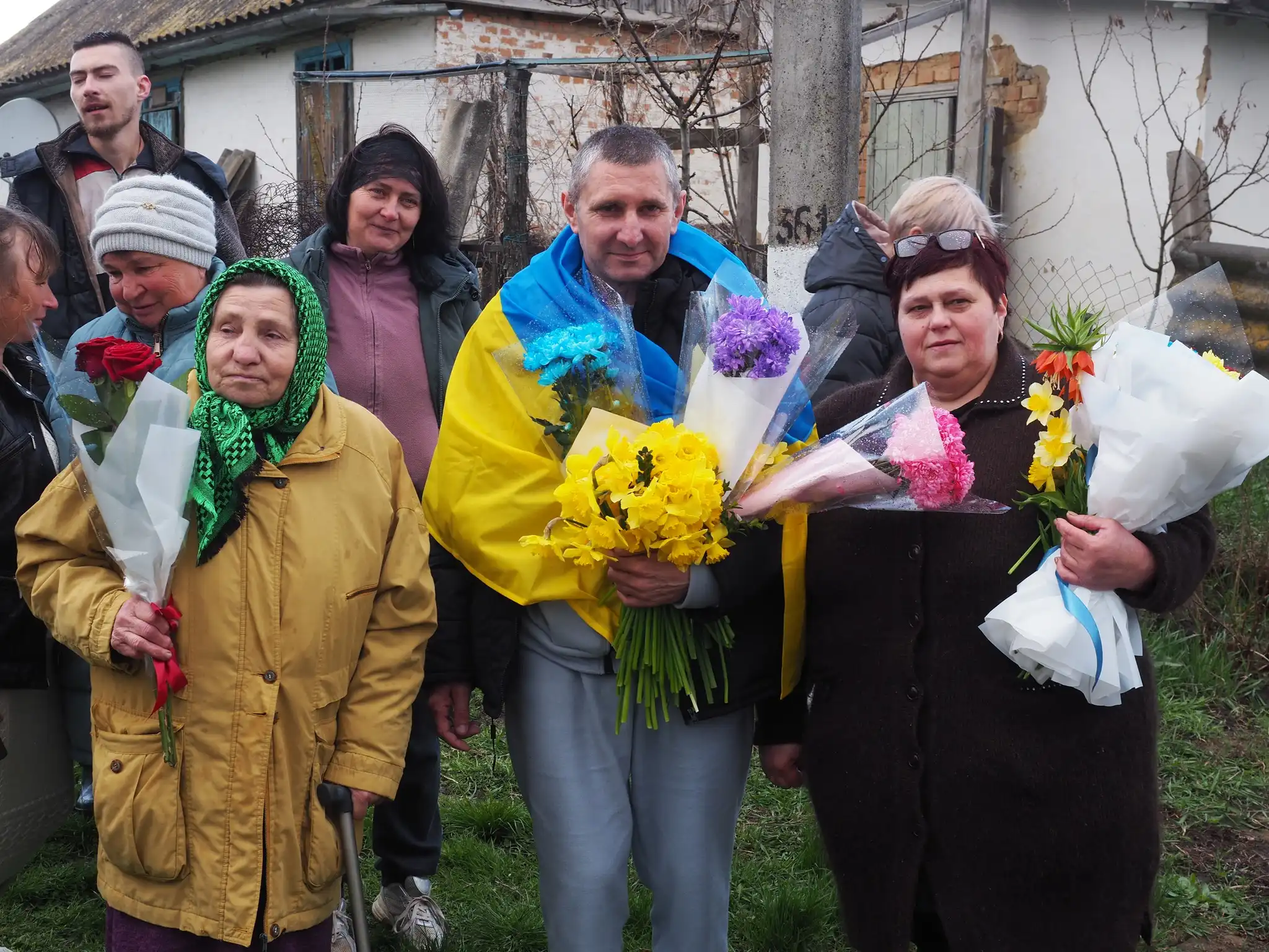 Зустріли захисника