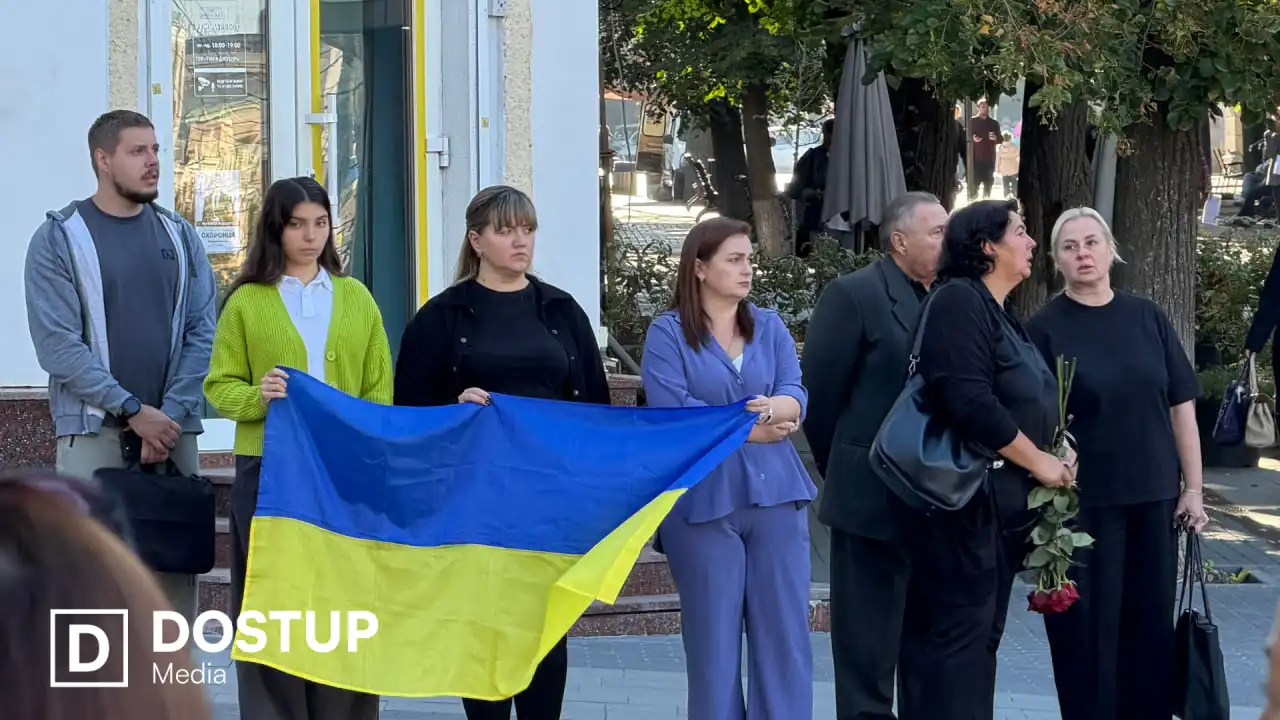 Прощання із Денисом Фандо