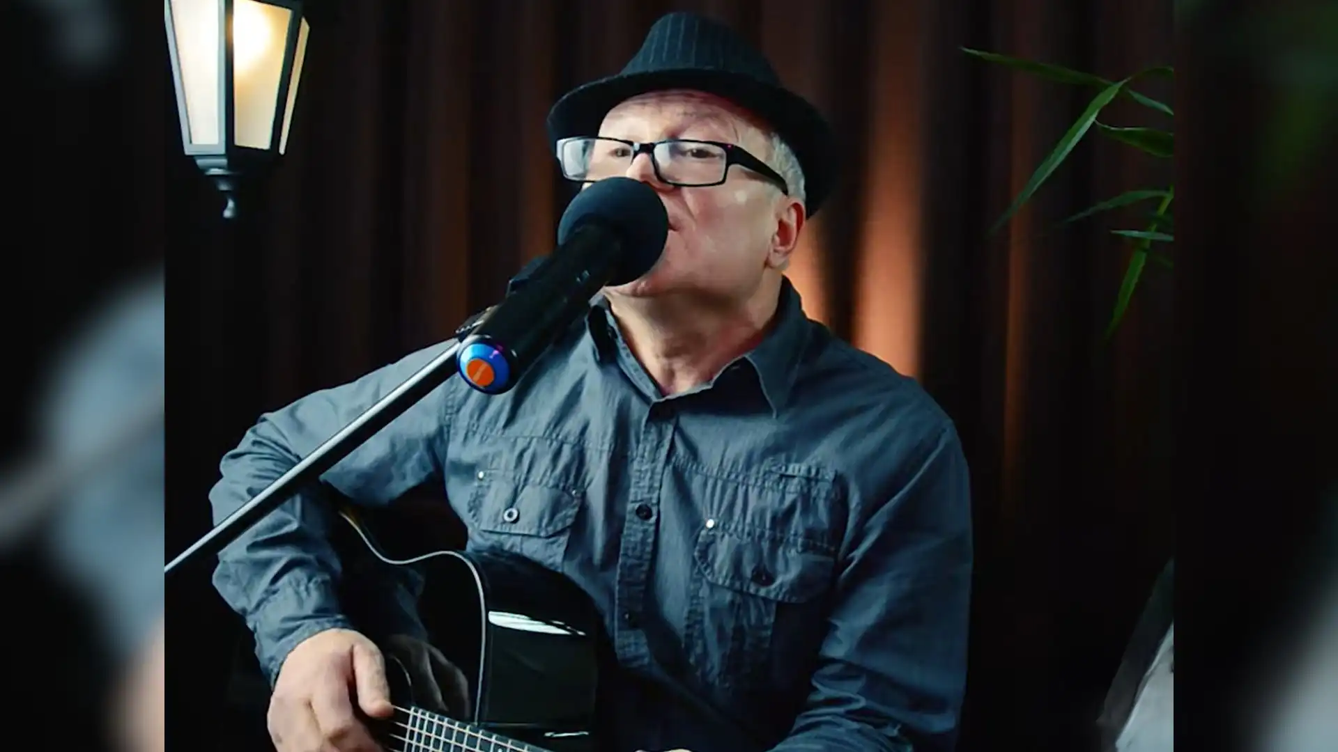 Закохані в Кропивницький: вуличні музиканти міста – хто вони й що про них відомо