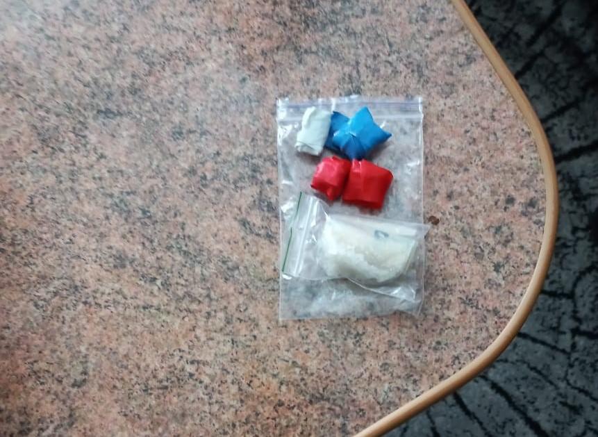 наркозбувачі