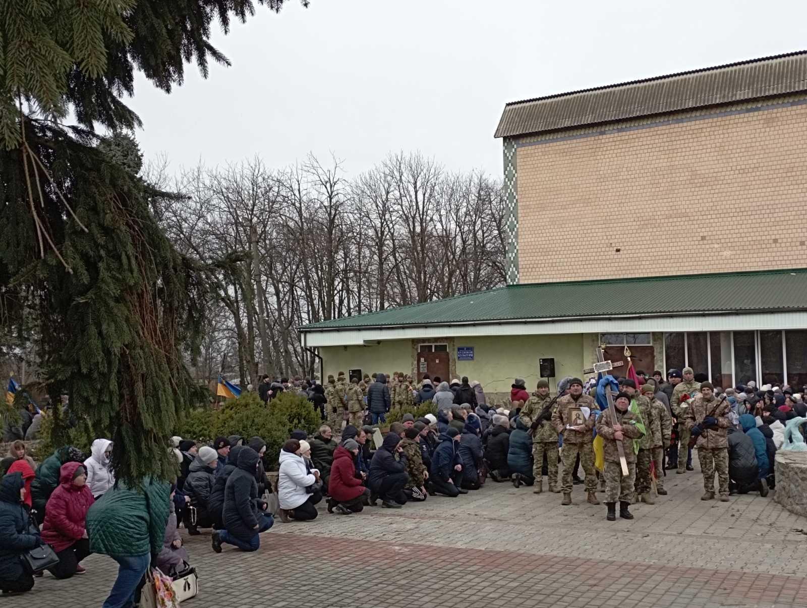 Поховання в Добровеличківці