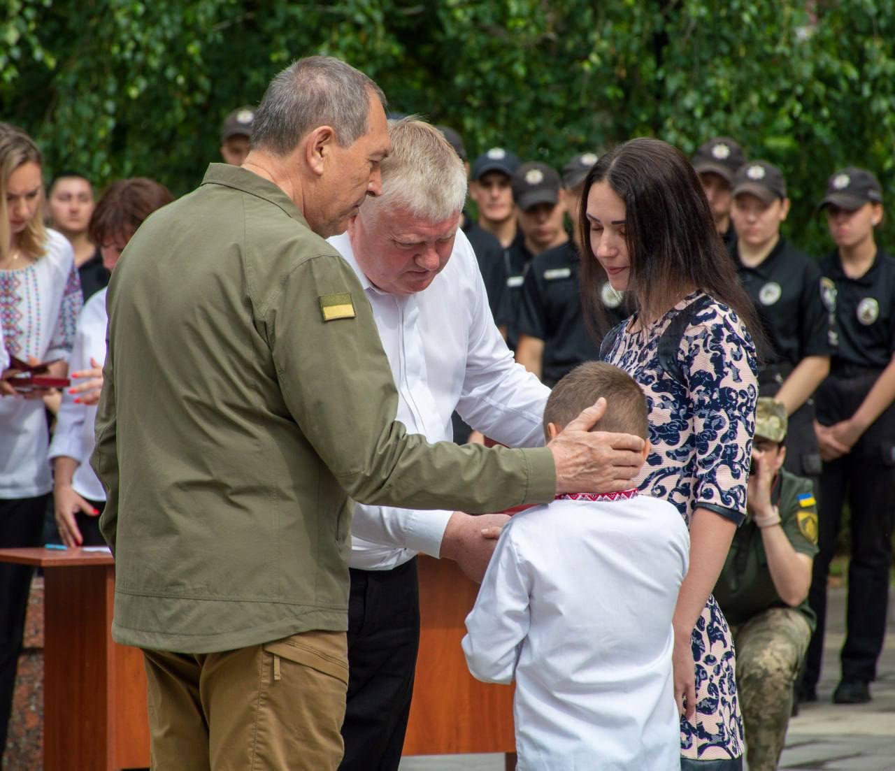 Нагородження рідних