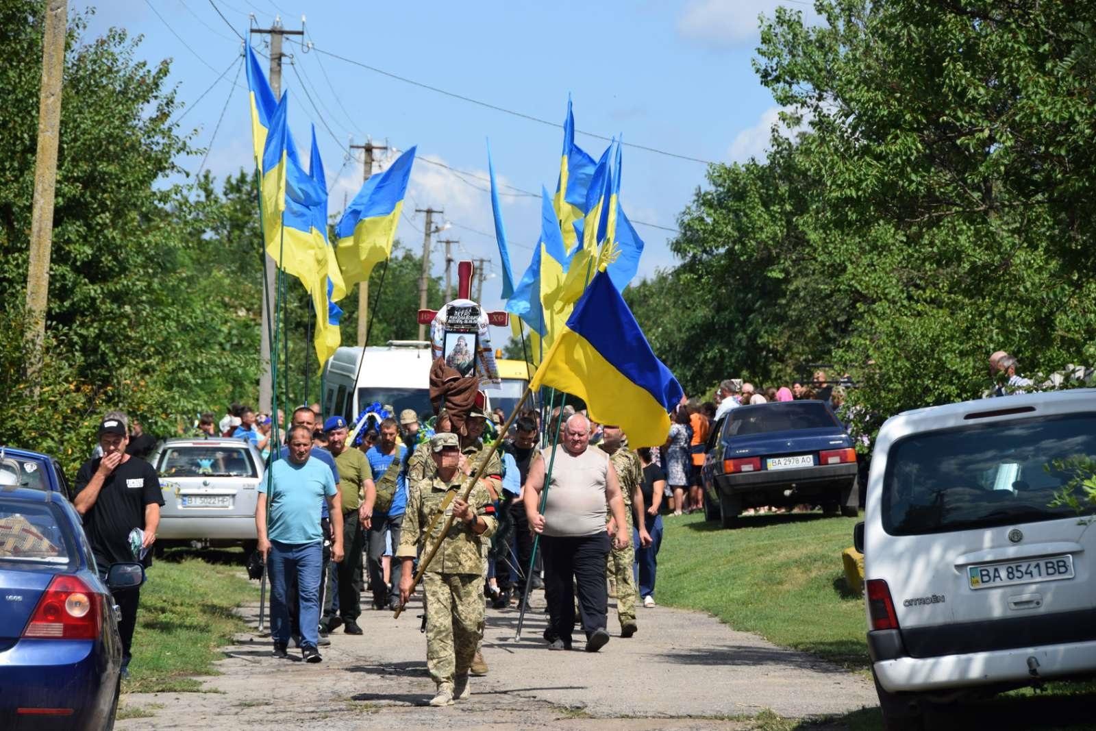 поховання військових у Петровому