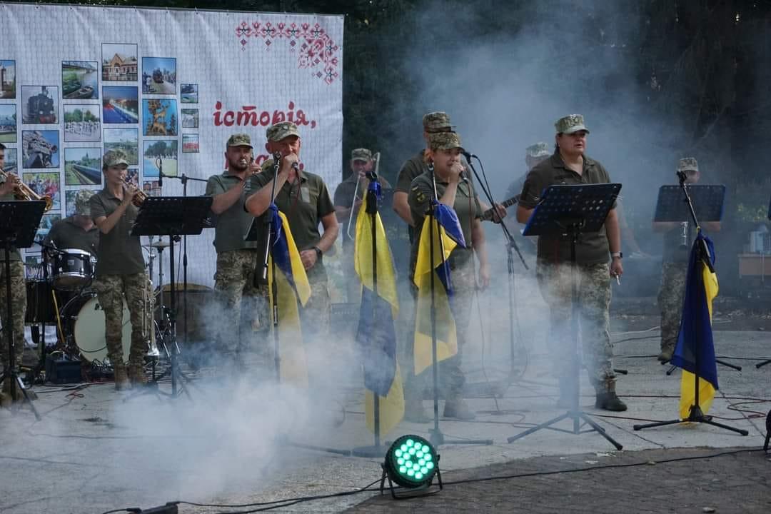 Військовий оркестр 