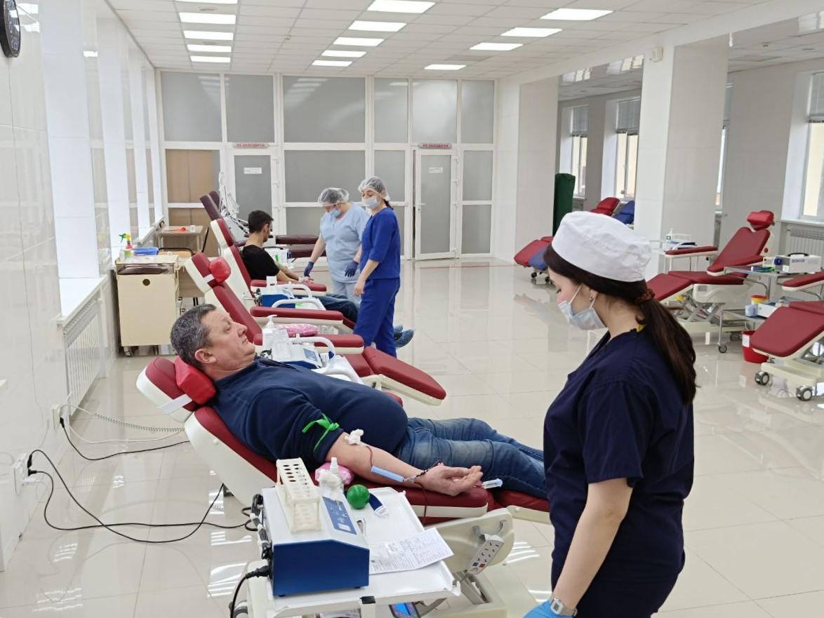 Донори крові Кропивницький фото
