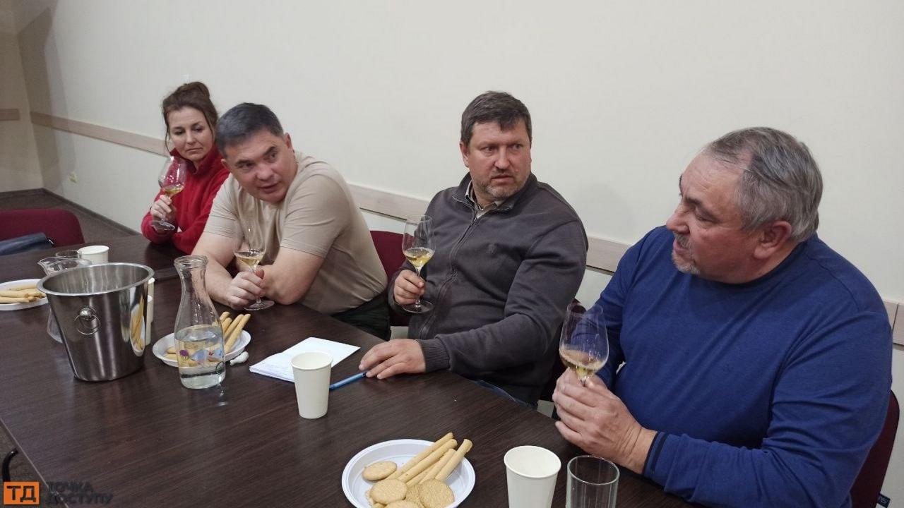 дегустували напої крафтових виробників вина у Кропивницькому