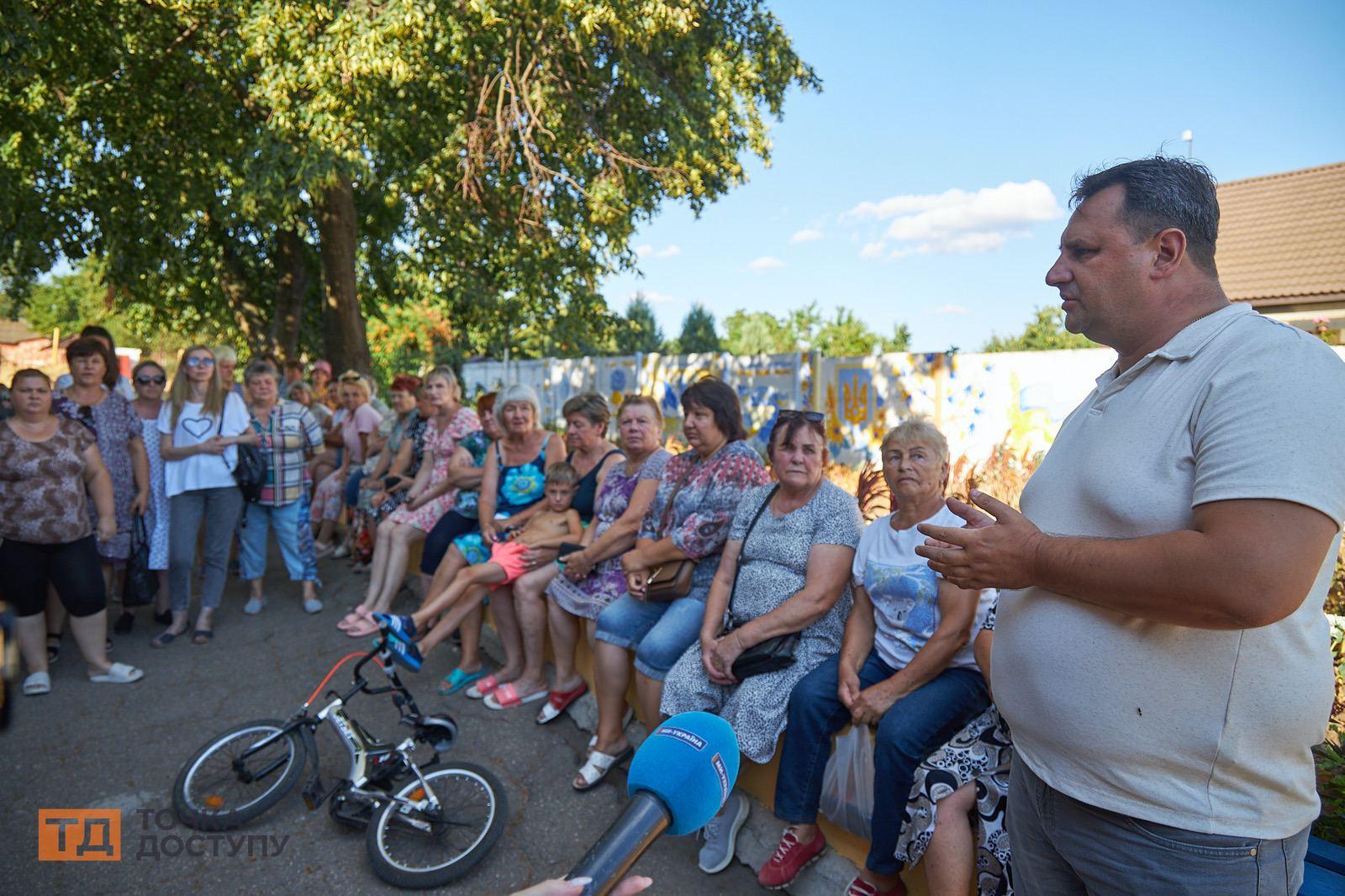 жителі Завадівки чекають на новий водогін