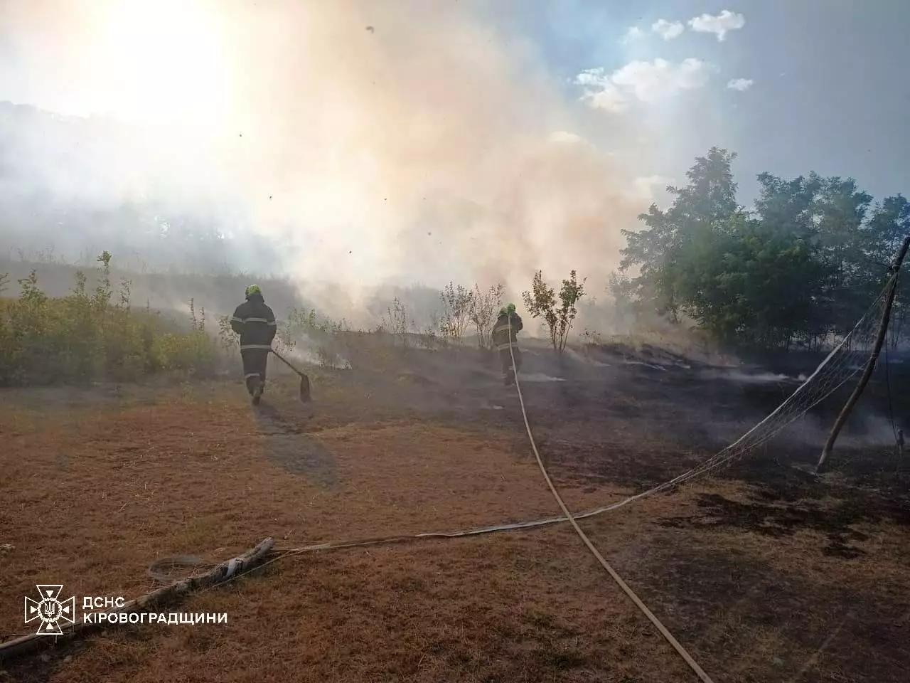 травмувався юнак на пожежі в Кіровоградській області