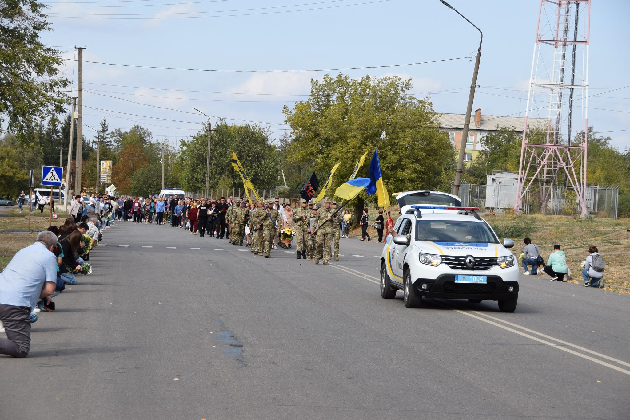 Попрощалися з Андрієм Барковим у Петровому