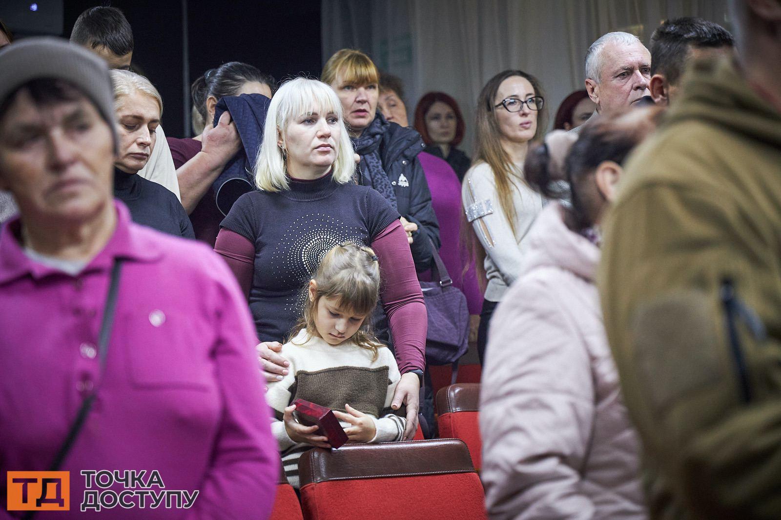 У Кропивницькому відбувся пам’ятний вечір, присвячений 1000 дням війни.