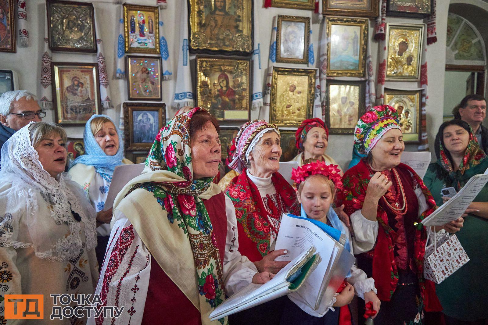 У храмах Кропивницького на Різдво панує атмосфера радості та духовного оновлення.