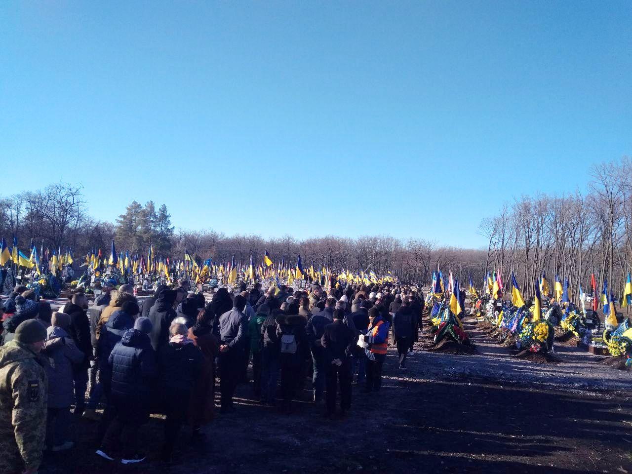 Івана Крячка провели в останню путь