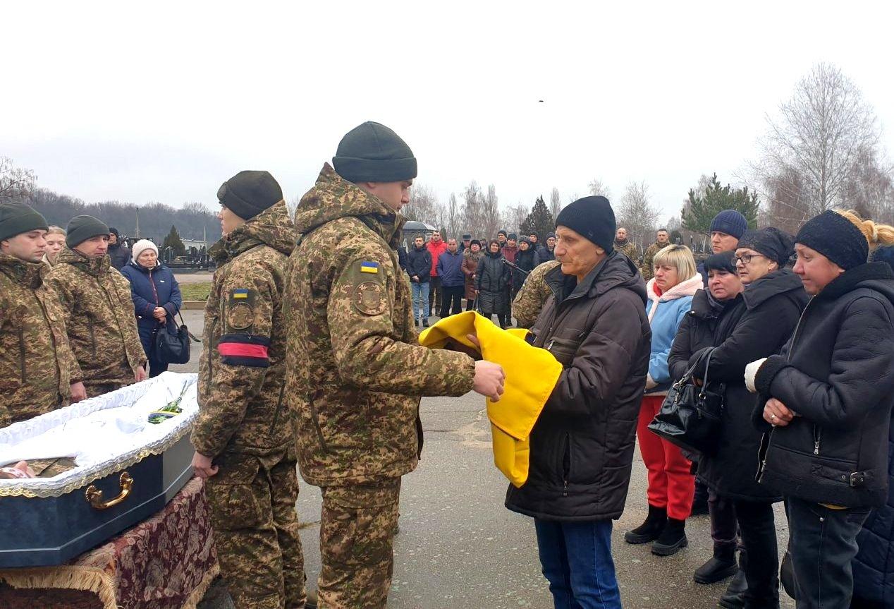 З 22-річним старшим солдатом попрощались у Кропивницькому