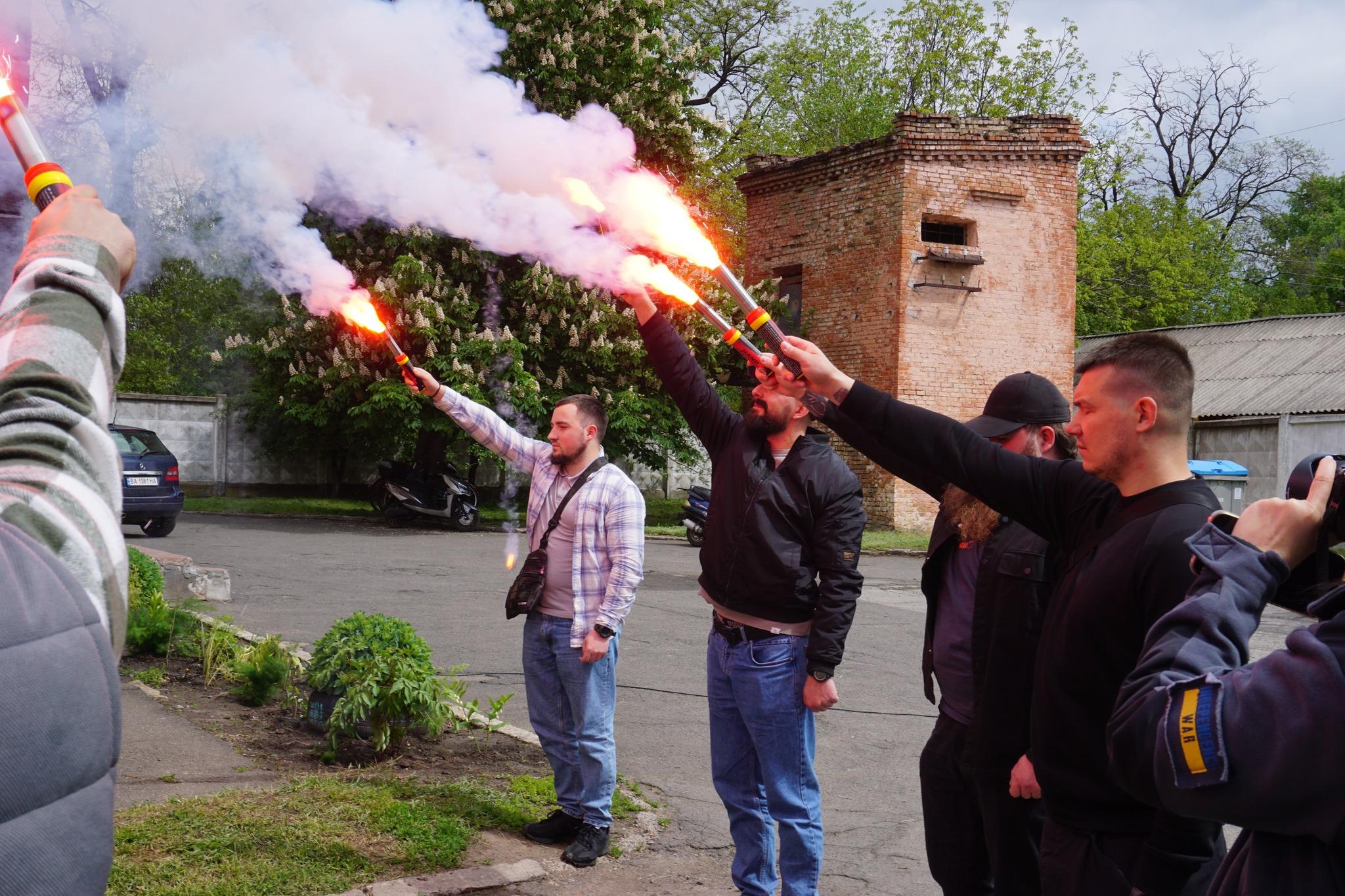 Відкрили стінопис у Гайвороні