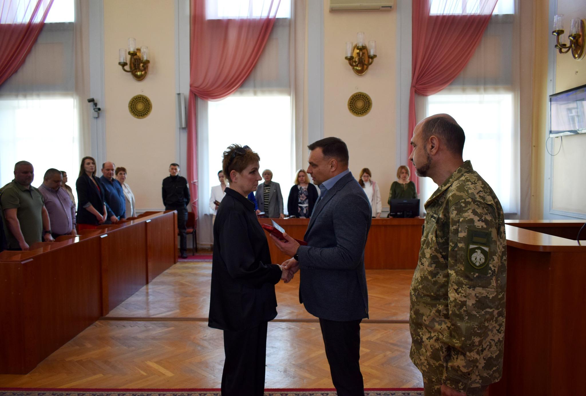 Вручення відзнак рідним загиблих