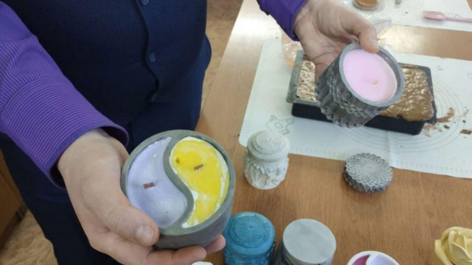 В одному з університетів Кропивницького розробили тротуарну плитку з кавової гущі