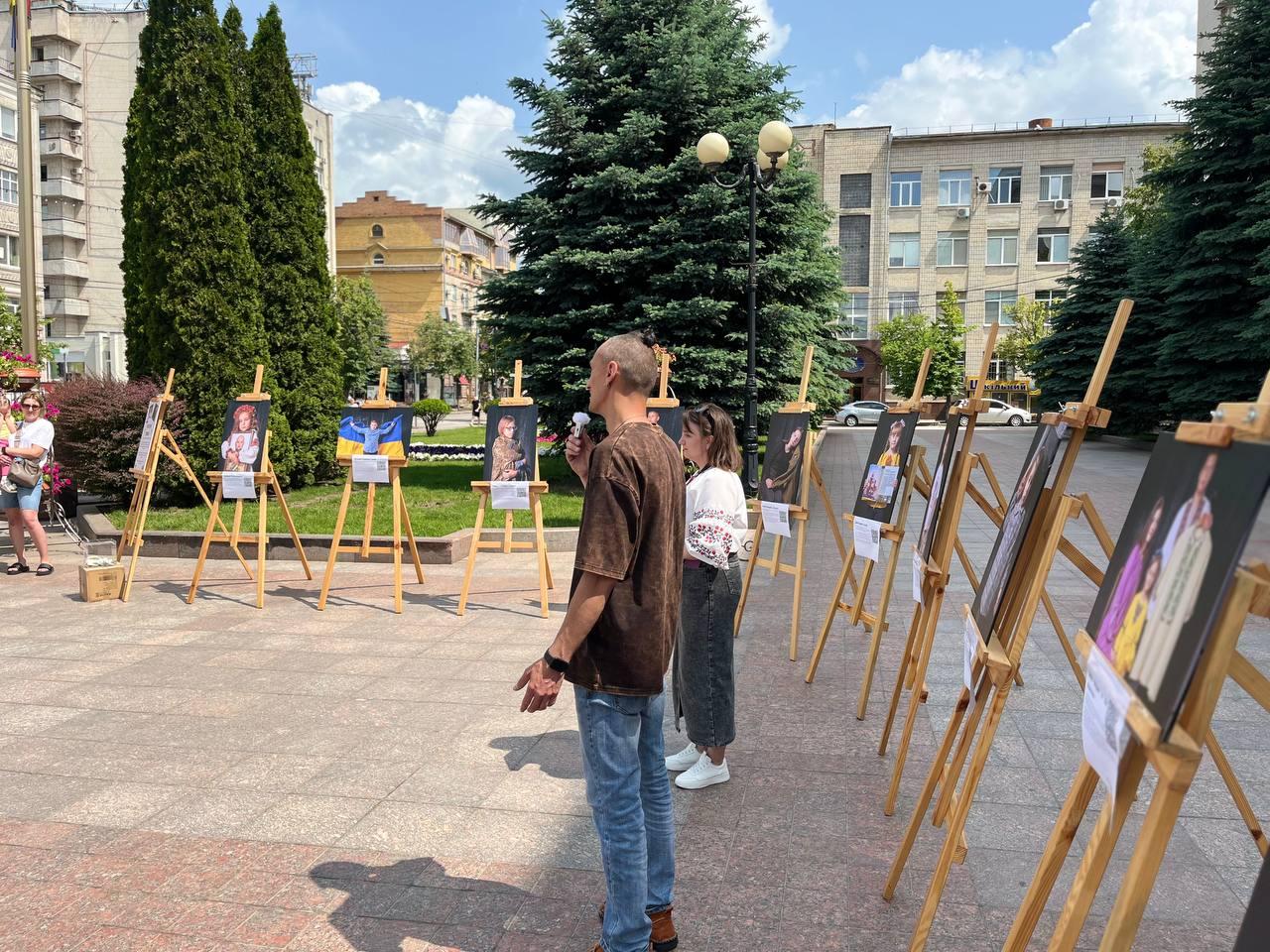 Фотовиставка в Кропивницькому