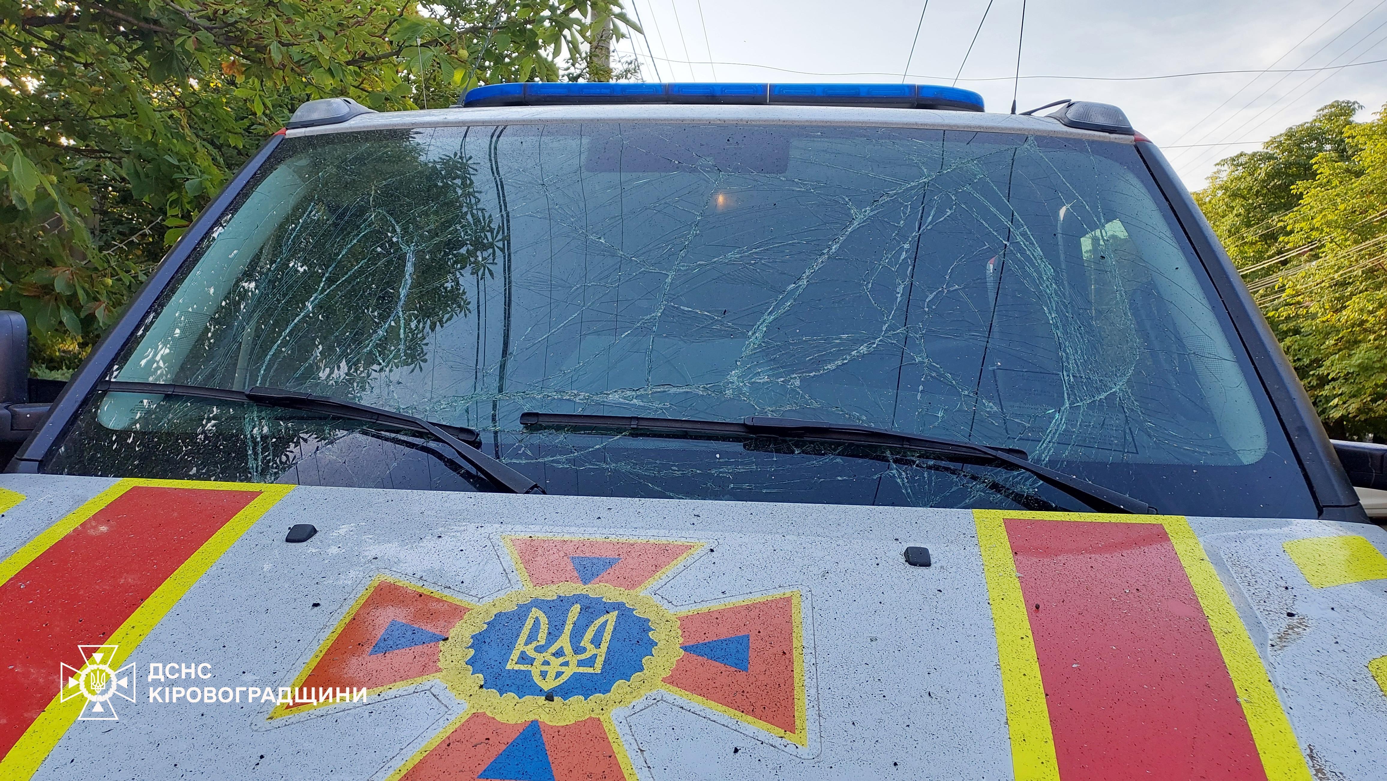 Внаслідок атаки пошкоджена техніка рятувальників