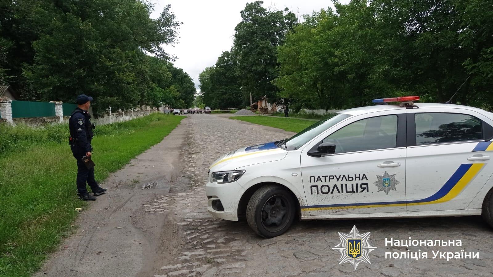 Застрелився під час перемовин із поліцією чоловік, якого розшукували за вбивство на Кіровоградщині