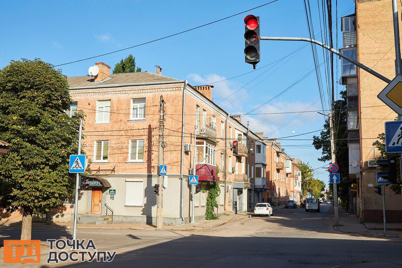 Ранковий Кропивницький постає у фотографіях спокійним і затишним.