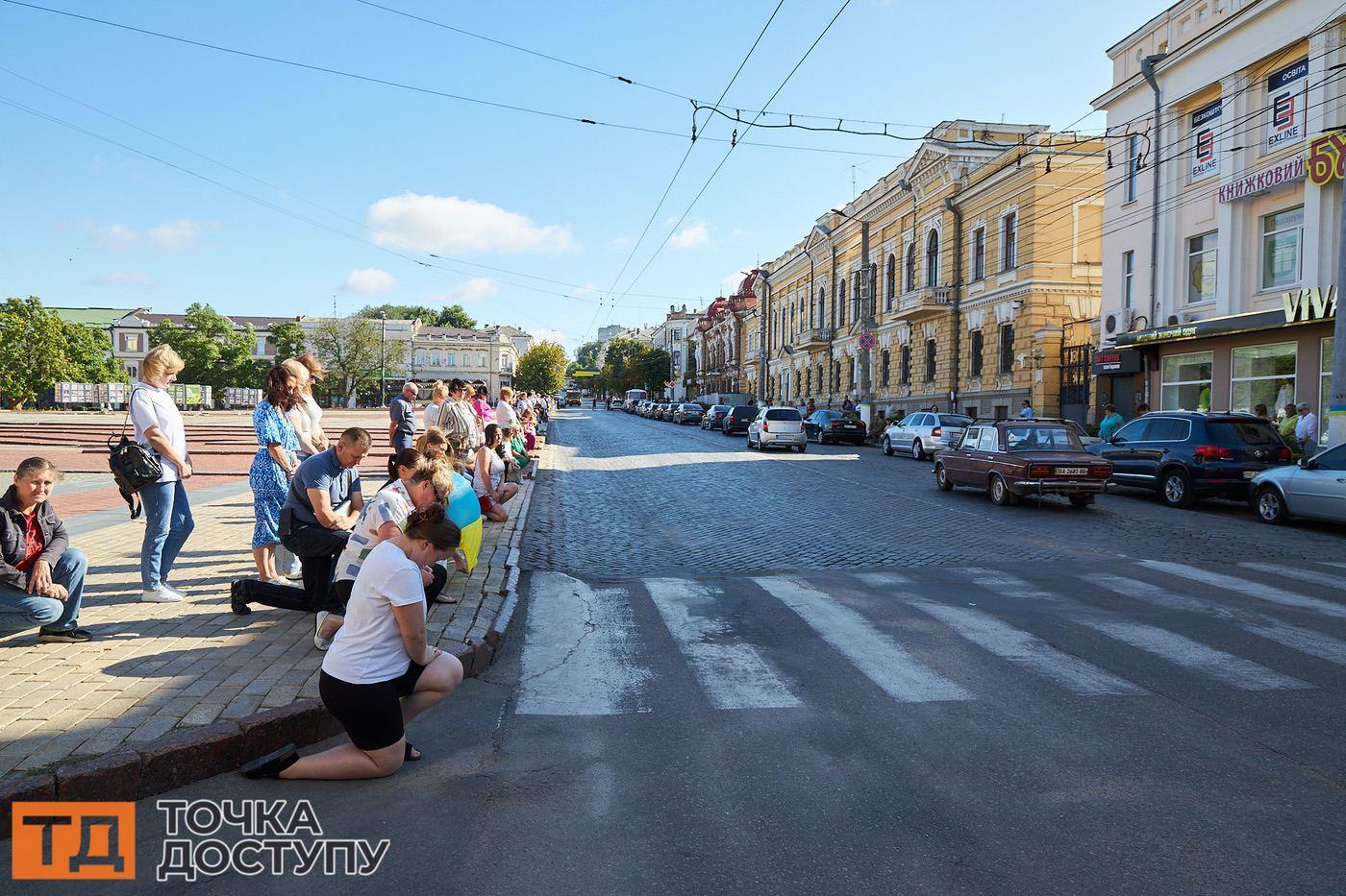 У Кропивницькому провели в останню путь героїв, які віддали життя за Україну.