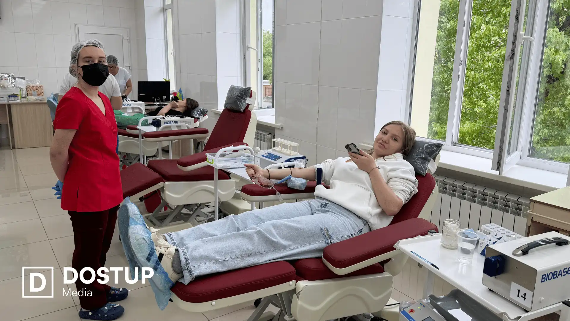 Журналісти стали донорами крові