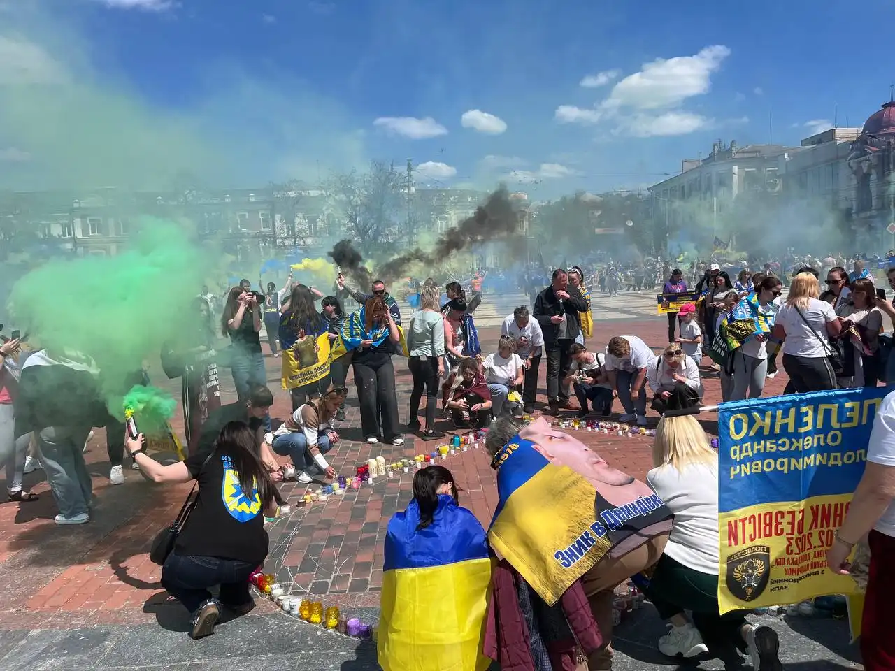 У Кропивницькому рідні зниклих безвісти військових заполюють свічки