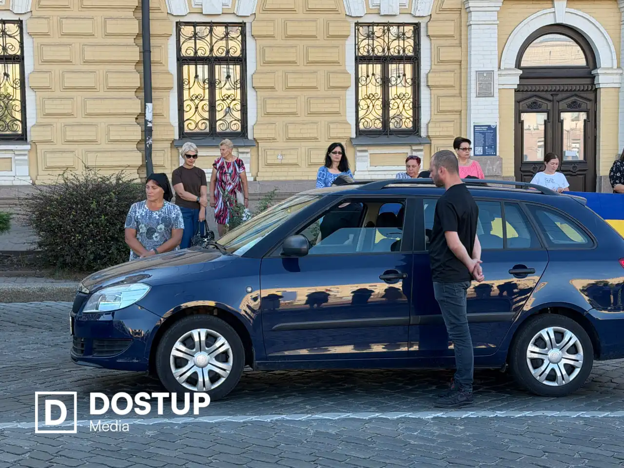 Прощання з військовими у центрі міста