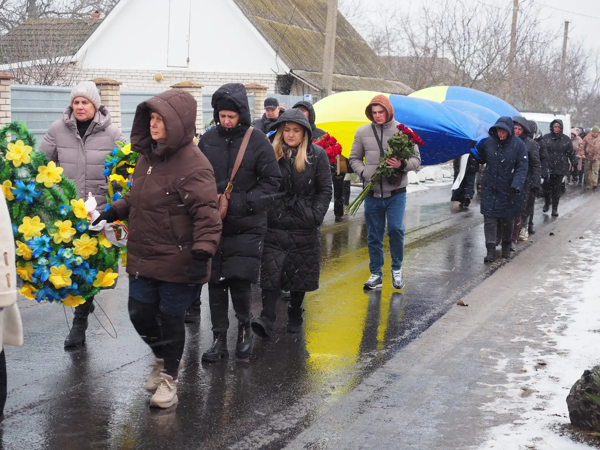 попрощалися з військовим Юрієм Грициком