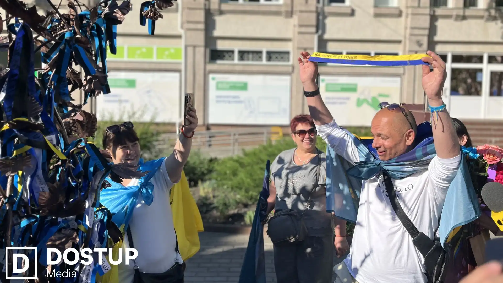 У Кропивницькому зустріли двох звільнених з полону захисників