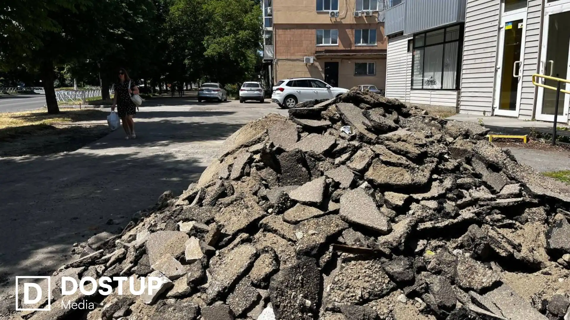 Безбар’єрний маршрут у Кропивницькому: які ділянки вже відремонтували та що далі