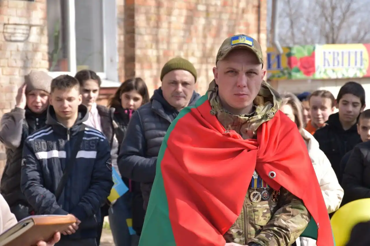 Повернувся додому після майже 4 років у полоні: на Кіровоградщині зустріли захисника