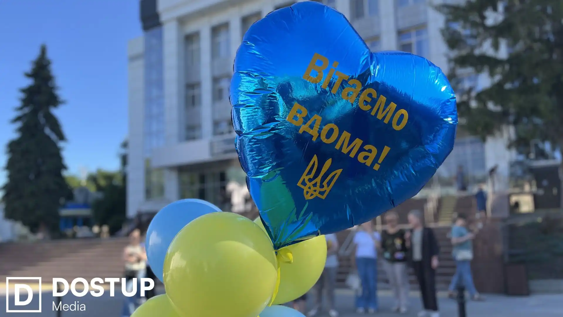 У Кропивницькому зустріли двох звільнених з полону захисників