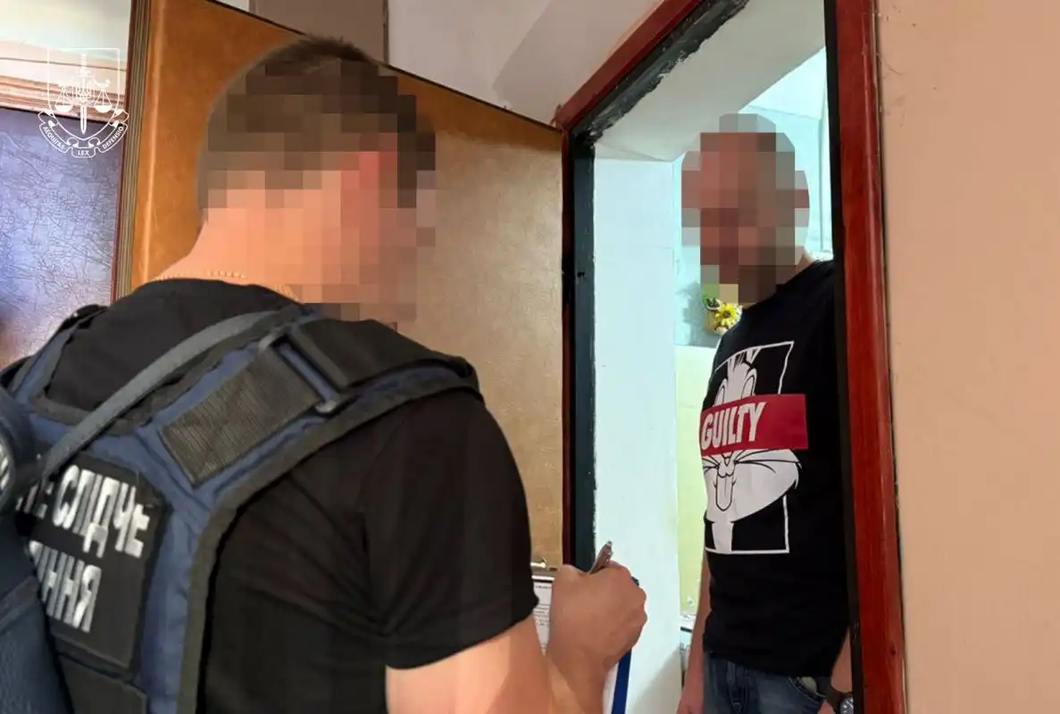 Викрили 27 чоловіків з фальшивими меддовідками: обшуки пройшли й на Кіровоградщині