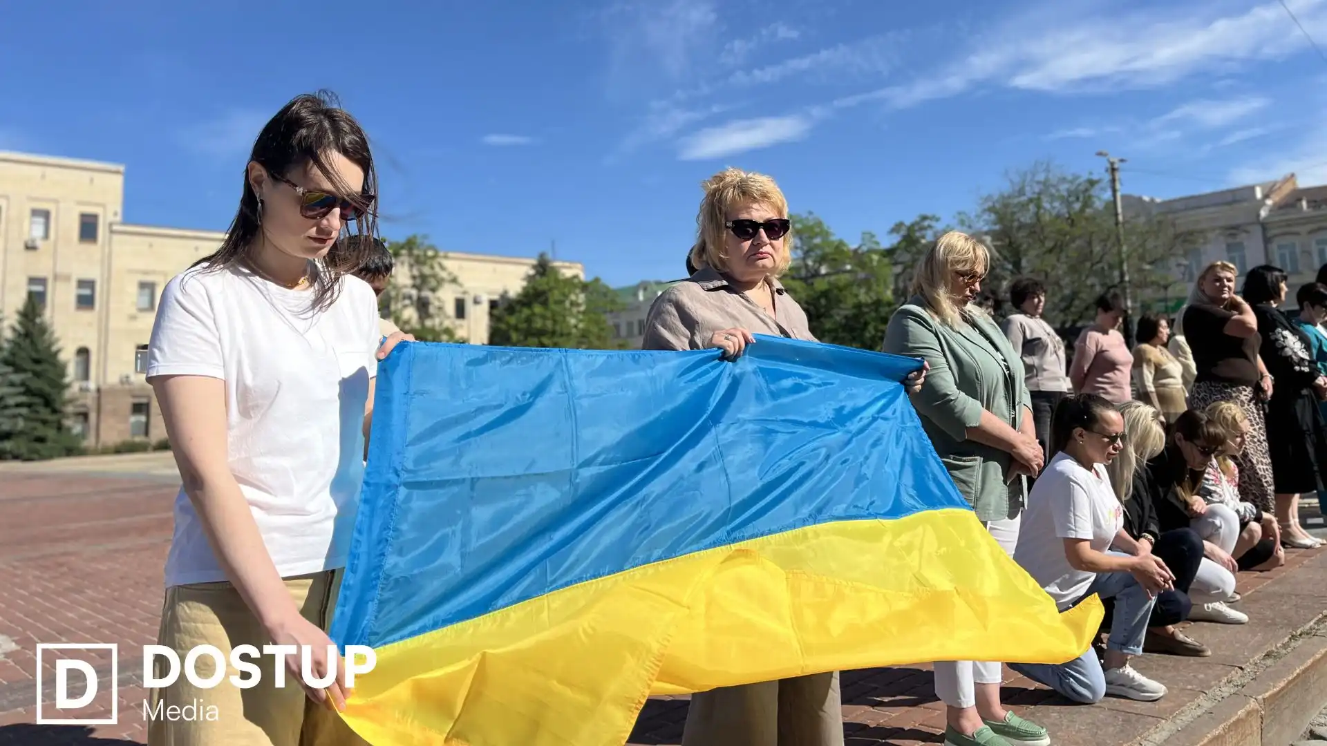 У Кропивницькому попрощалися з чотирма захисниками: містом проїхав траурний кортеж