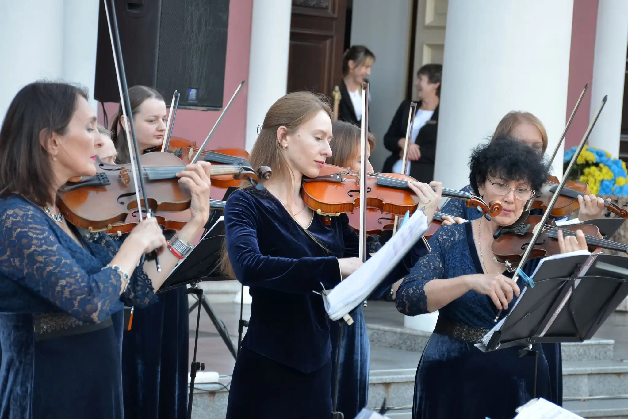 На Кіровоградщині стартував 55 театральний фестиваль “Вересневі самоцвіти”