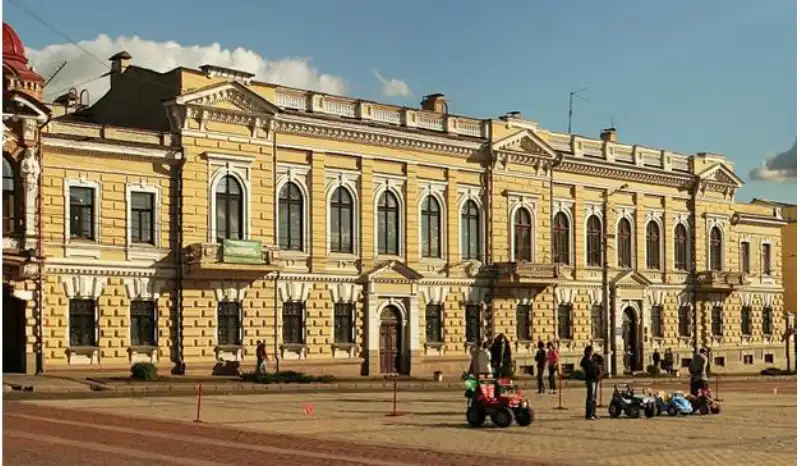 Кропивницький, фото