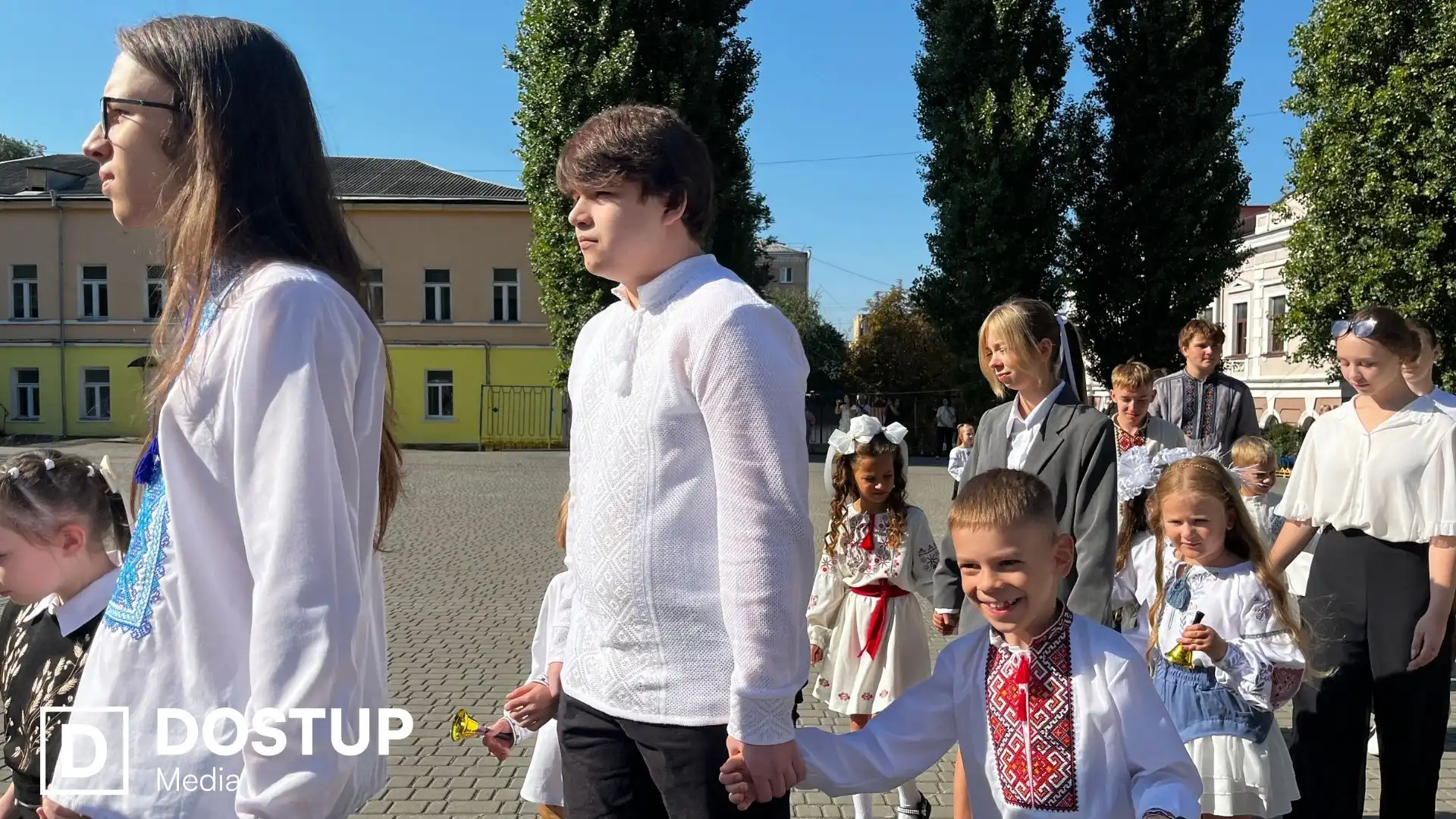 У школах Кропивницького відзначили День знань (ФОТОРЕПОРТАЖ)