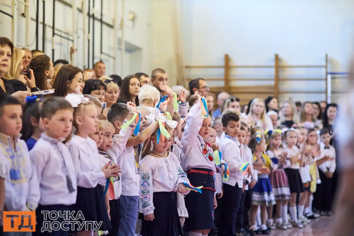 Школярі Кропивницького розпочали навчання після святкового дзвоника.