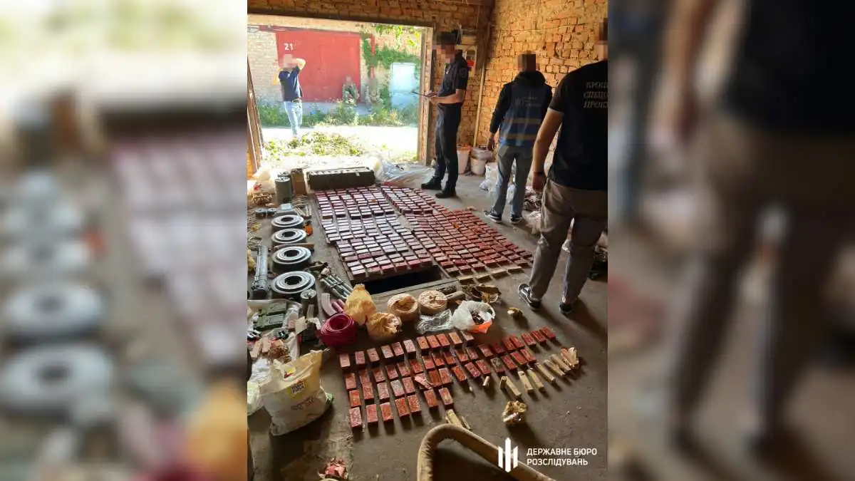 Схованку з сотнею кілограмів вибухівки та мінами знайшли на околицях Кропивницького
