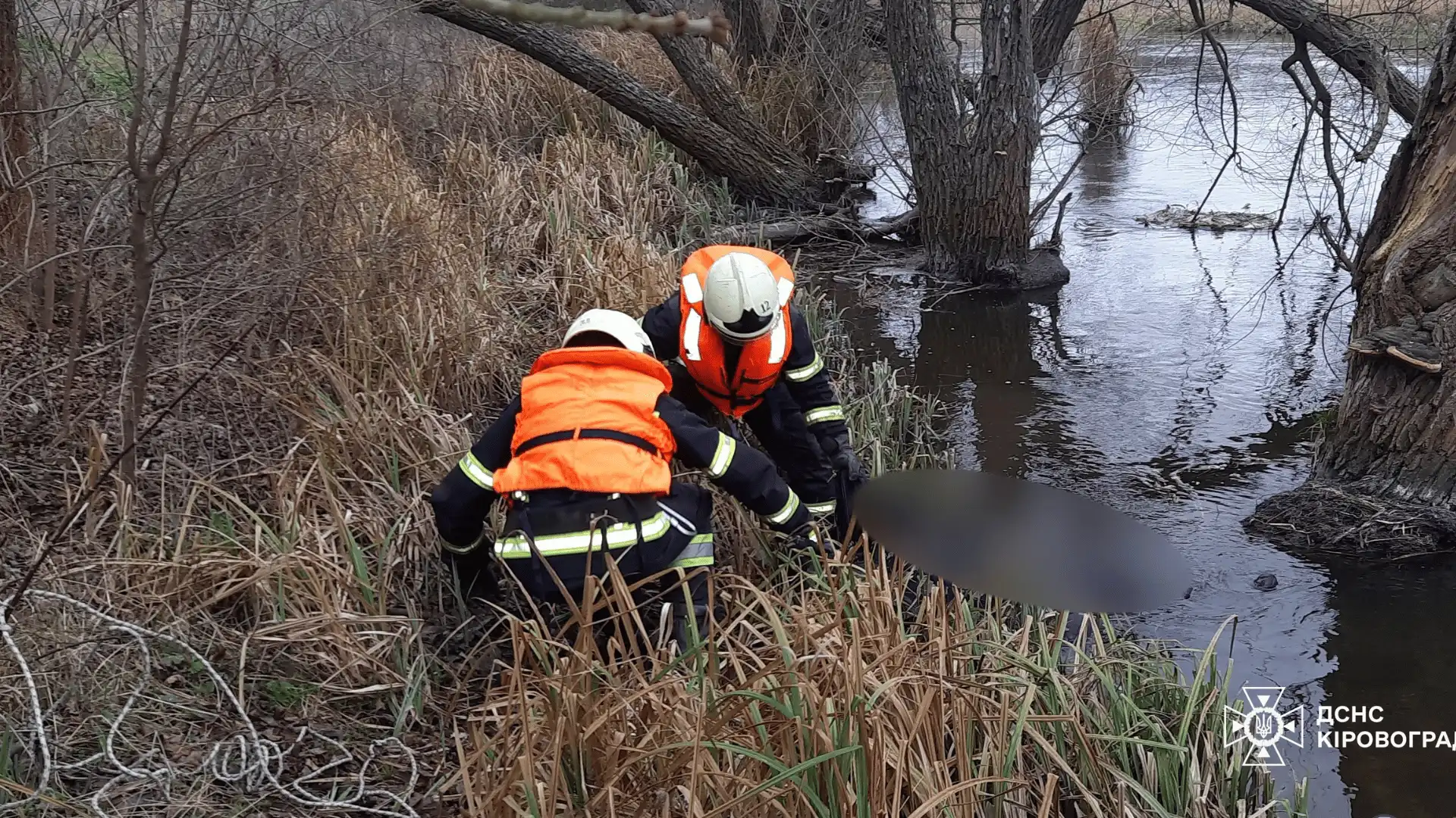 тіло жінки знайшли і річці в Кіровоградській області