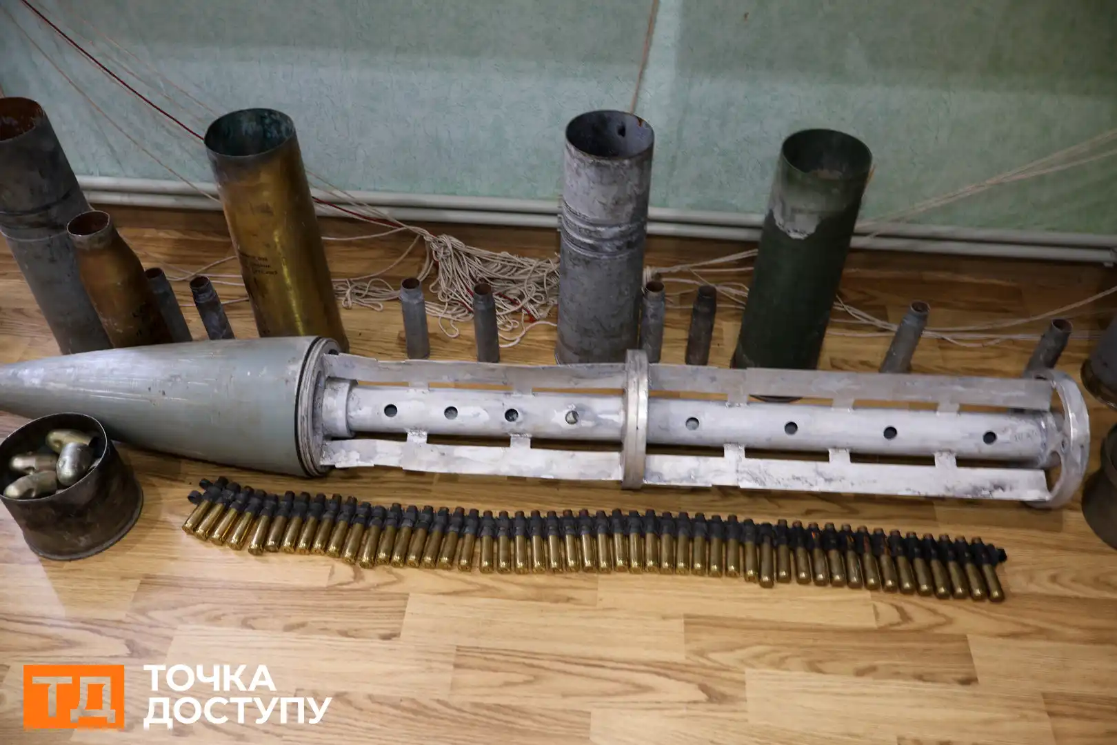 відпрацьовані боєприпаси, які зберігають у музеї війни в Соколівській громаді