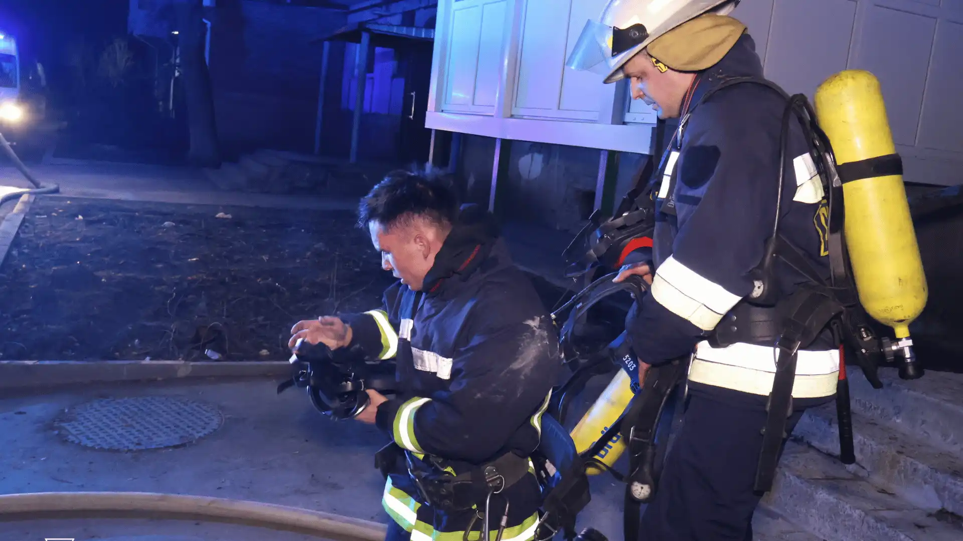 Шістоьх людей врятували, ще троє отруїлися чадним газом на пожежі у Кропивницькому