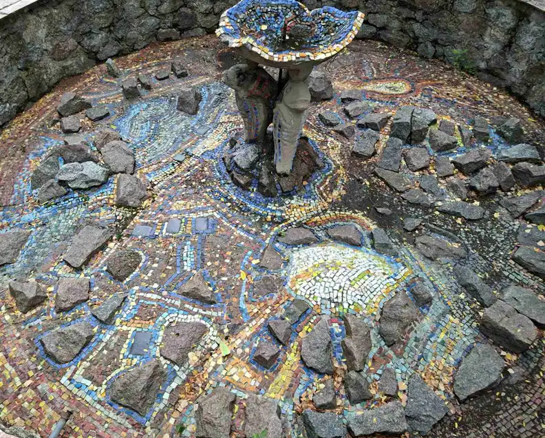 Фото з книги Володимира Поліщука