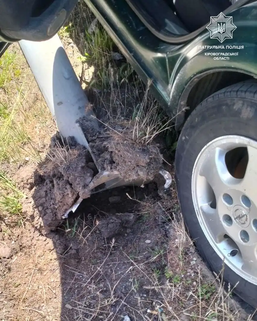 Збив світлофор водій у Кропивницькому