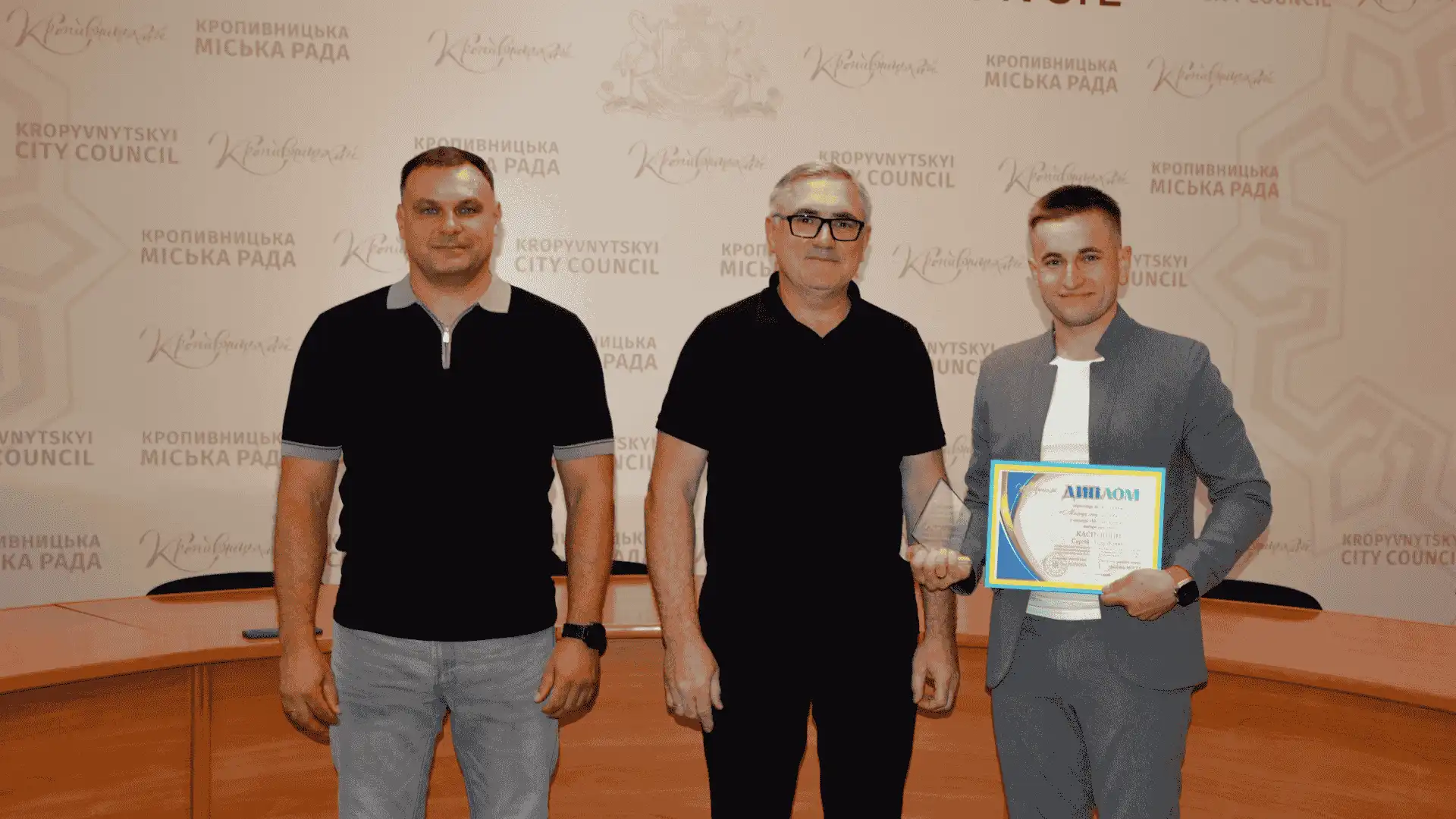 у Кропивницькому нагородили переможців "Молода людина року 2025" 
